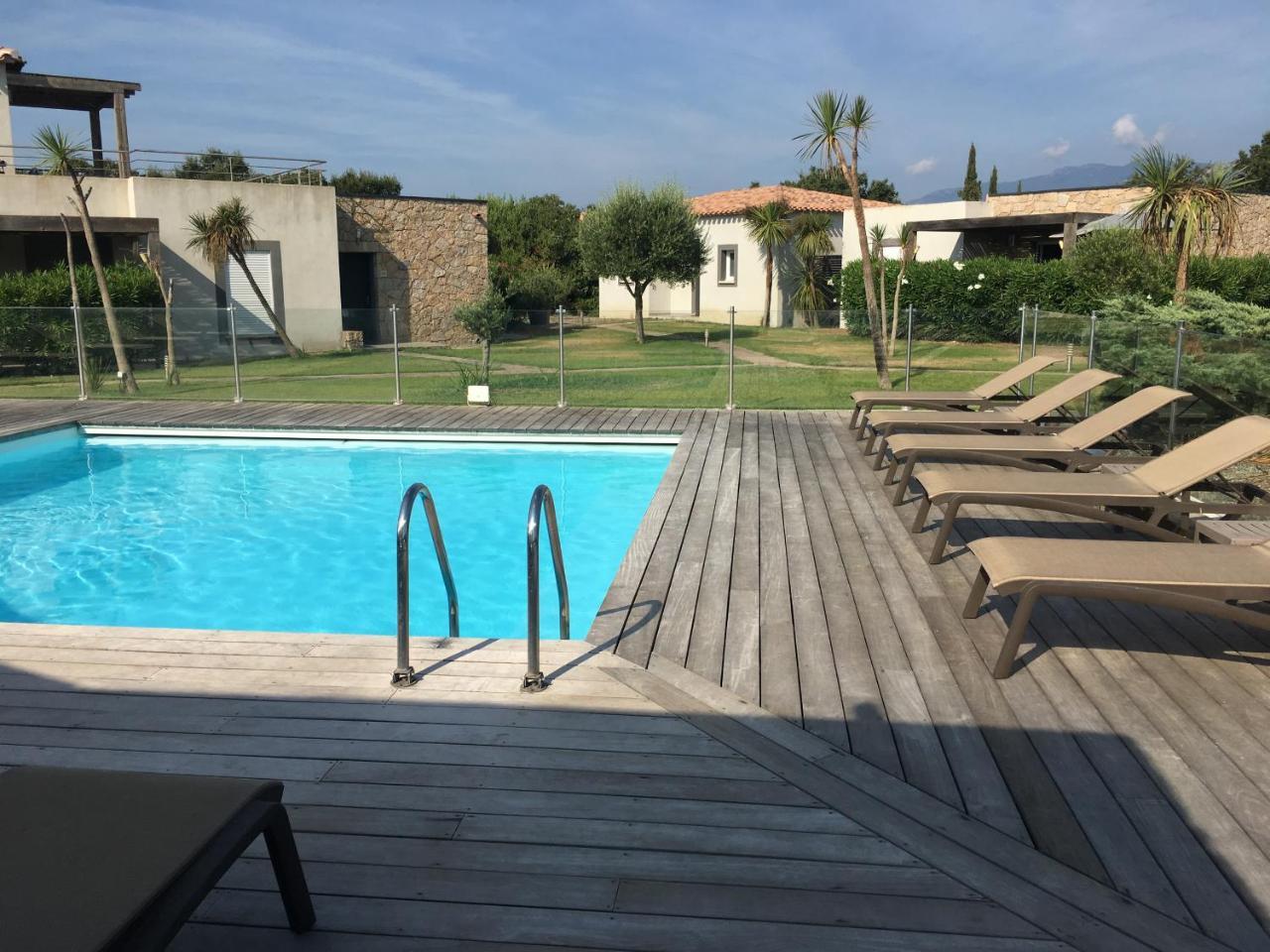 Residence Pierre & Vacances Premium Les Villas De Porto-Vecchio Exteriör bild