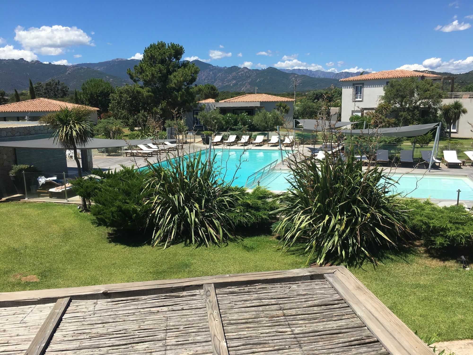 Residence Pierre & Vacances Premium Les Villas De Porto-Vecchio Exteriör bild